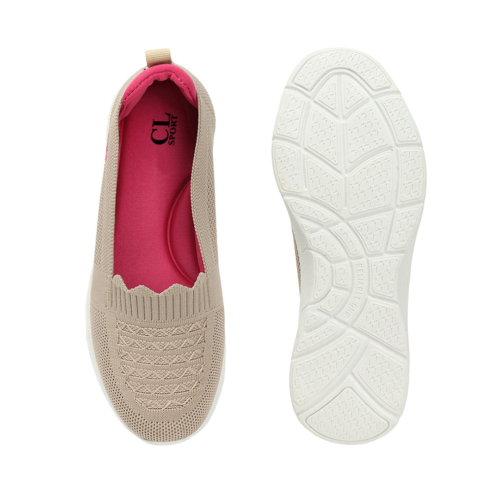 Women Textured Round Toe Flyknit Mesh Slip-On Sneakers