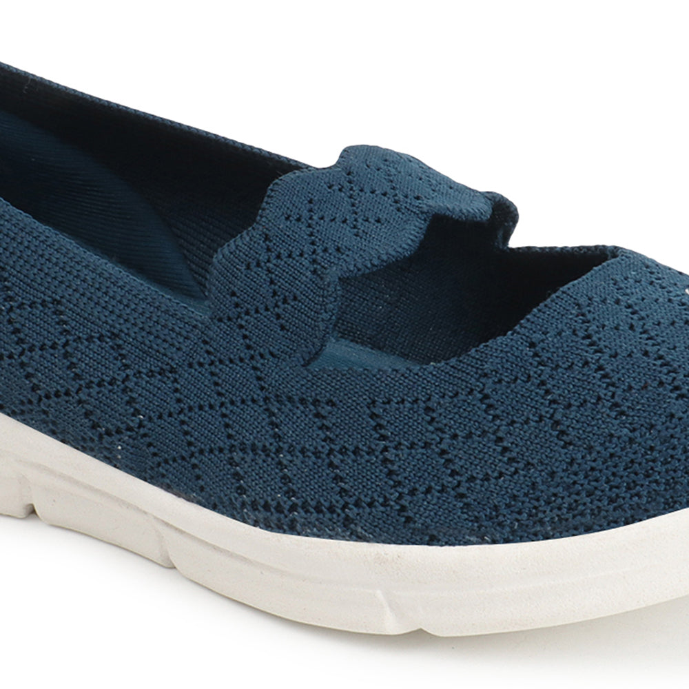 Women Mesh Flyknit Slip-On Lightweight Shoes
