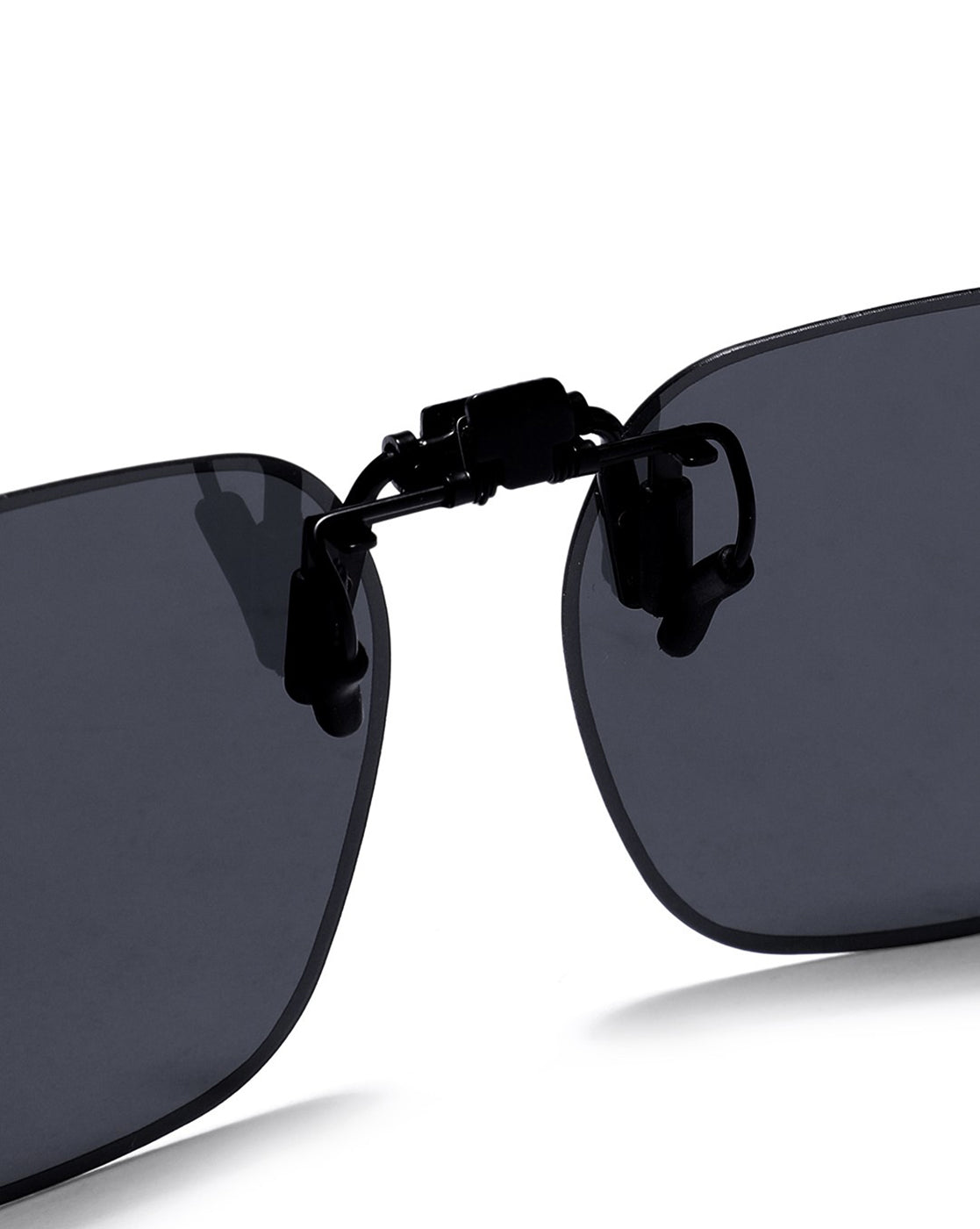 Men Rectangle Sunglass Clip with UV Protected and Polarized Lens