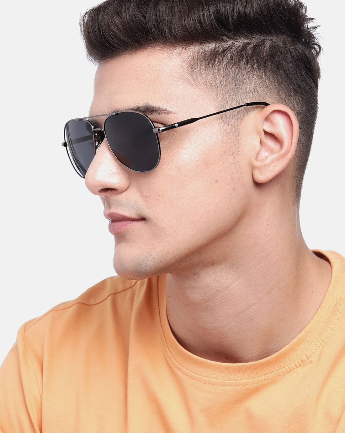 Carlton London Unisex Black Lens & Gunmetal-Toned Aviator Sunglasses With Uv Protected Lens