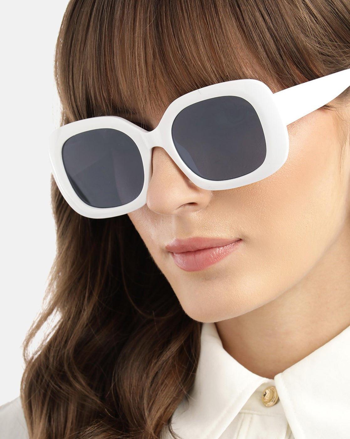 White Toned with UV Protected Lens Oversized women Sunglass