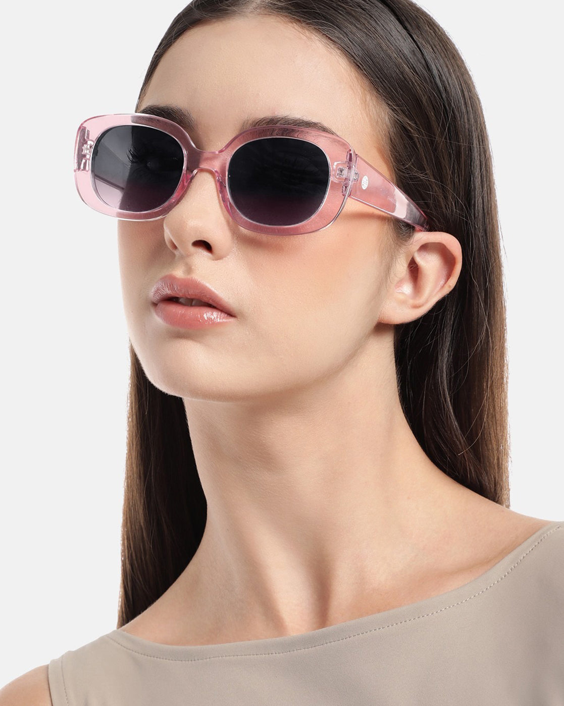 Women Peach Toned with Black Polarized Lens Oval Sunglasses