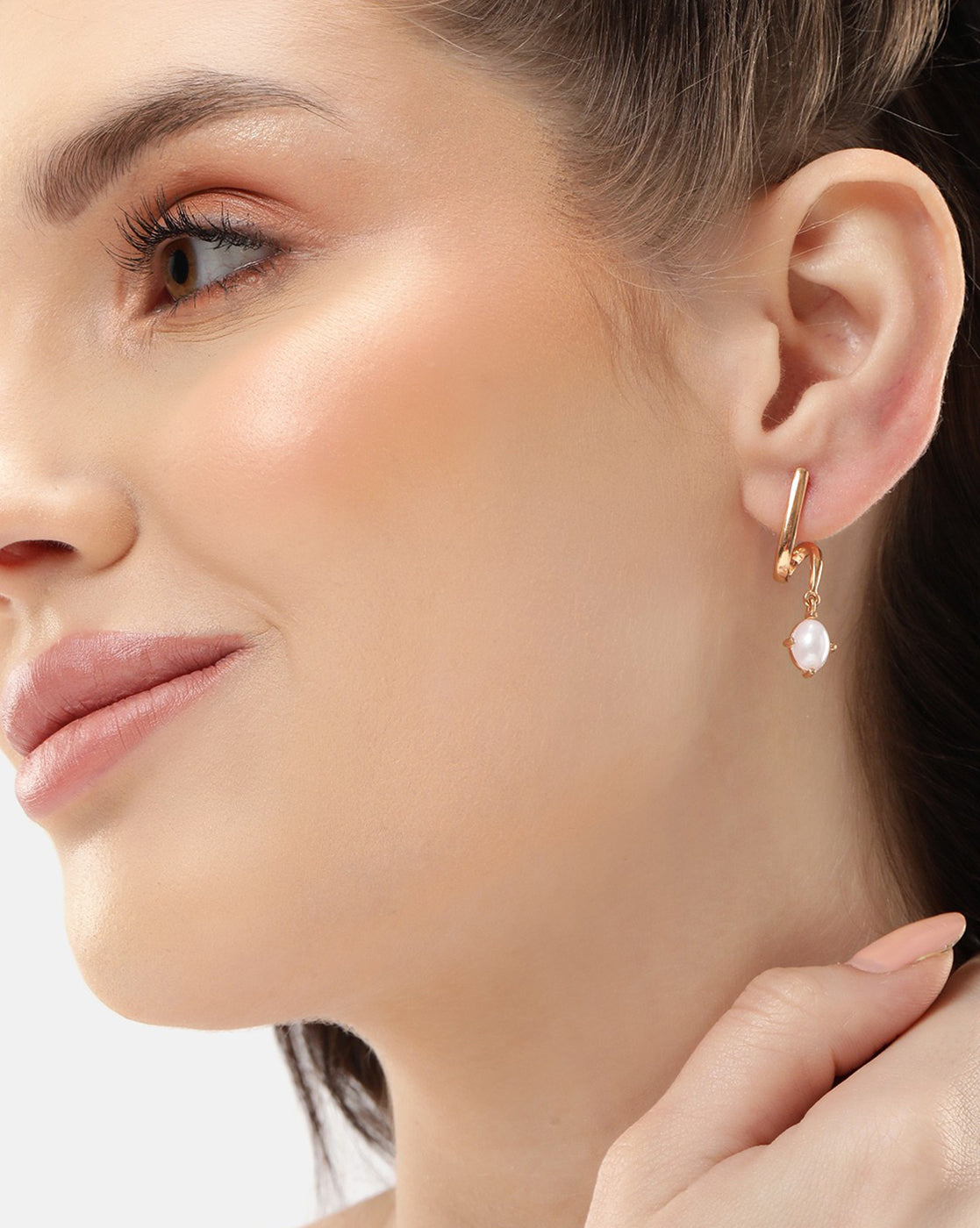 18kt Rose Gold Plated with Pearl Contemporary Drop Earring