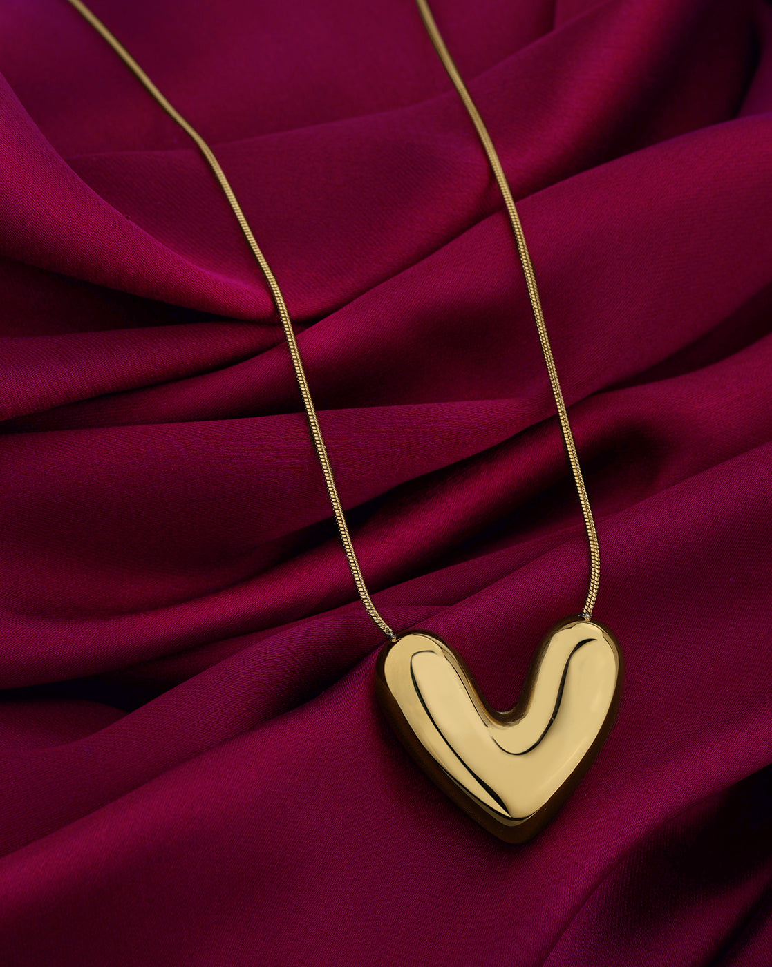 18kt Gold Plated Stainless Steel Puff Heart Necklace