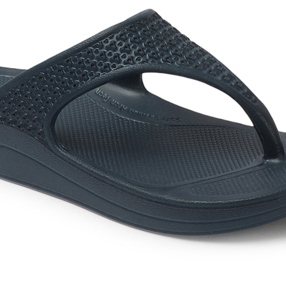 Women Solid Casual Thong Wedge Sandals