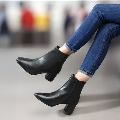 Women Round Toe Mid-Top Solid Chelsea Boots