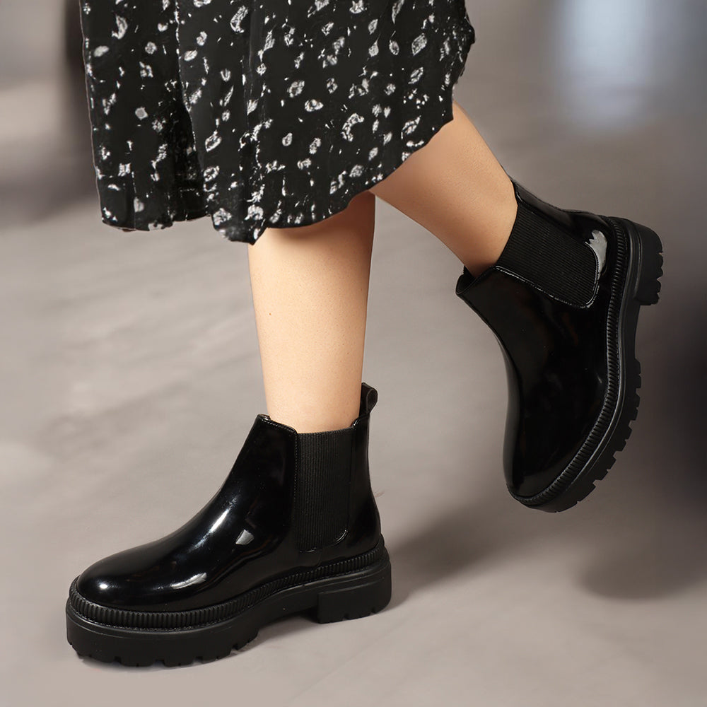 Women Block-Heeled Chelsea Slip-on Boots