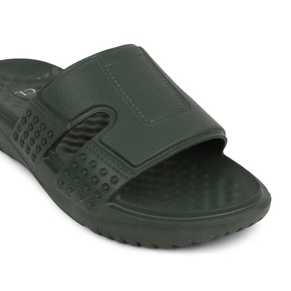 Men Textured Comfort Sliders