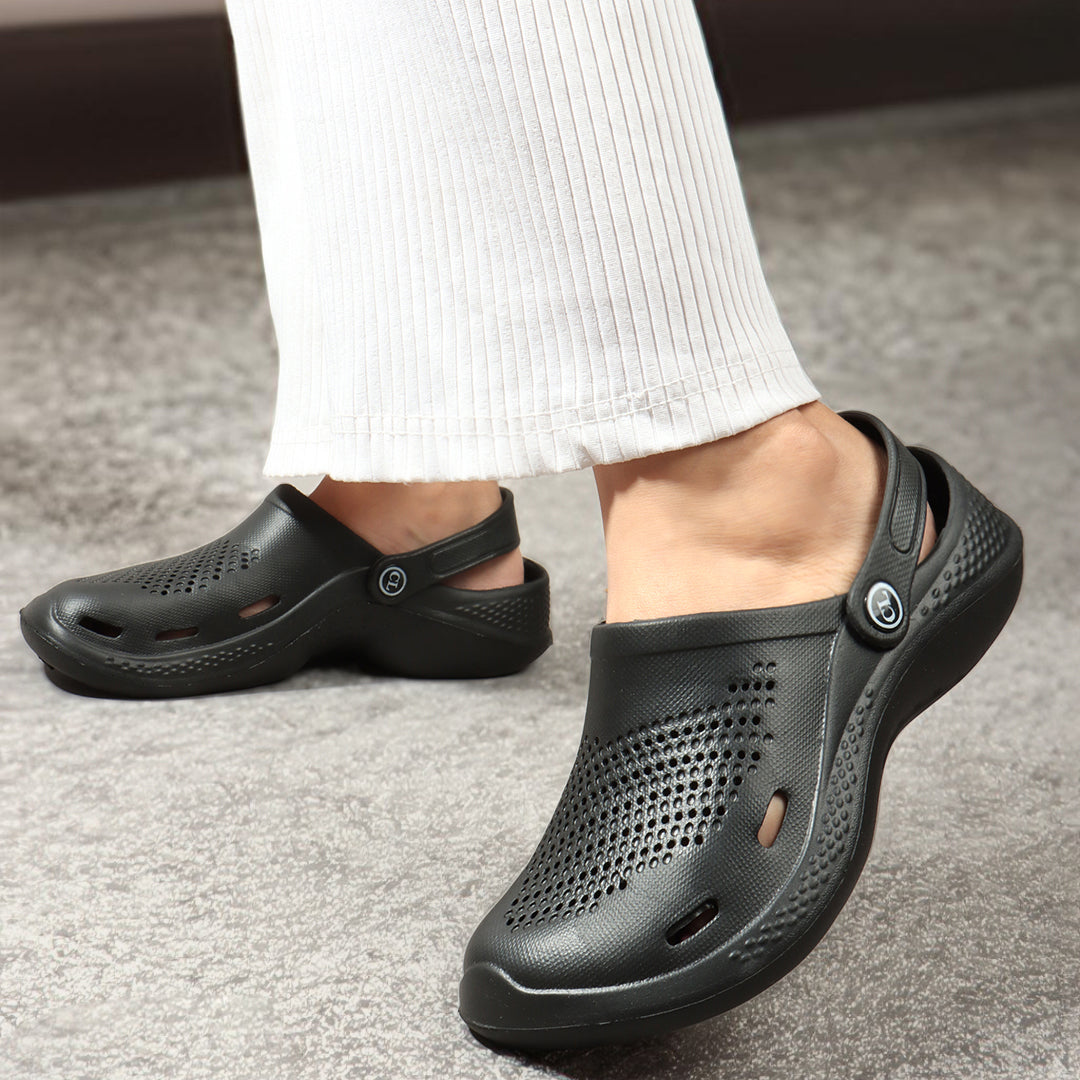 Women  Lightweight and Comfortable Clogs