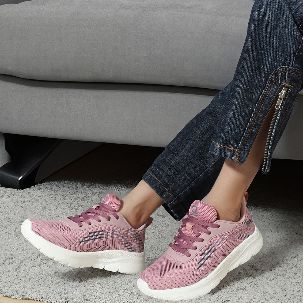 Women Mesh Flyknit Technology Lace-Up Sports Shoes