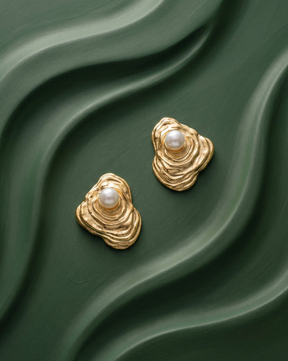 18kt Gold Plated Pearl Contemporary Petite Stud Earring
