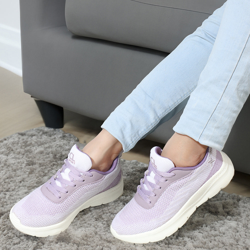 Women Mesh Flyknit Technology Lace-Up Sports Shoes