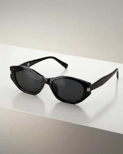 Women Black &amp; Silver Toned UV Protected Black Lens Oval Sunglasses