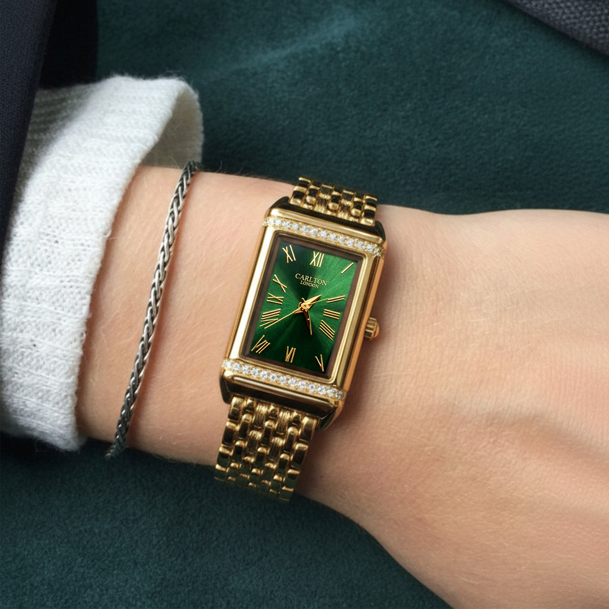 Carlton London Women Amara Green Analog Watch CL-AM-GRN