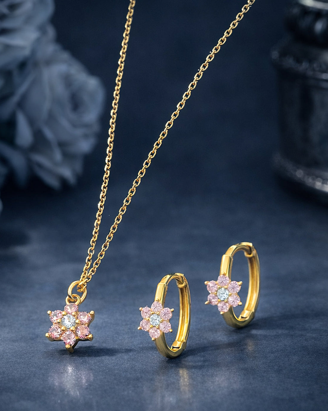 18K Gold Plated Floral Pendant Necklace &amp; Earring Set