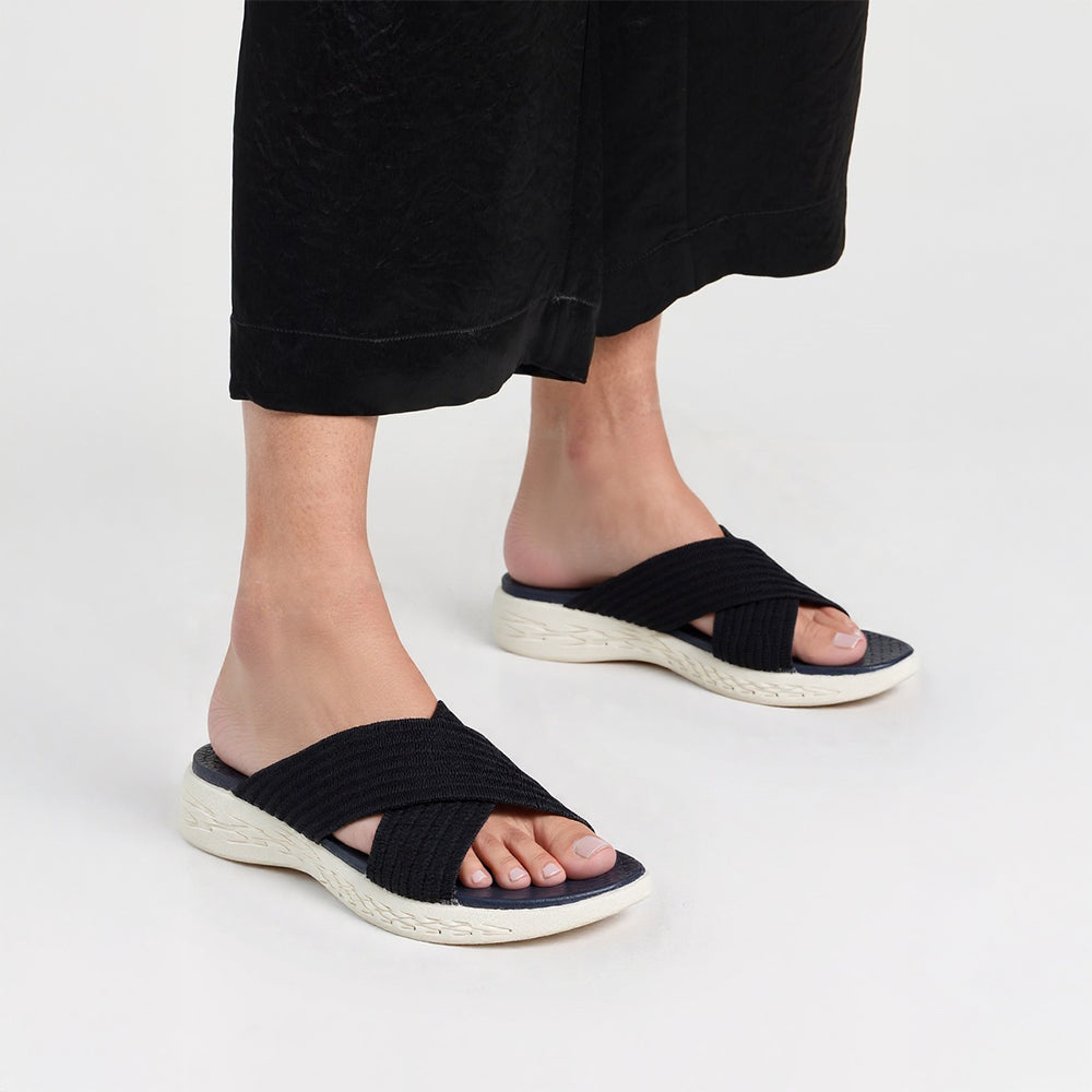 Women Criss Cross Klynit Comfort Slides