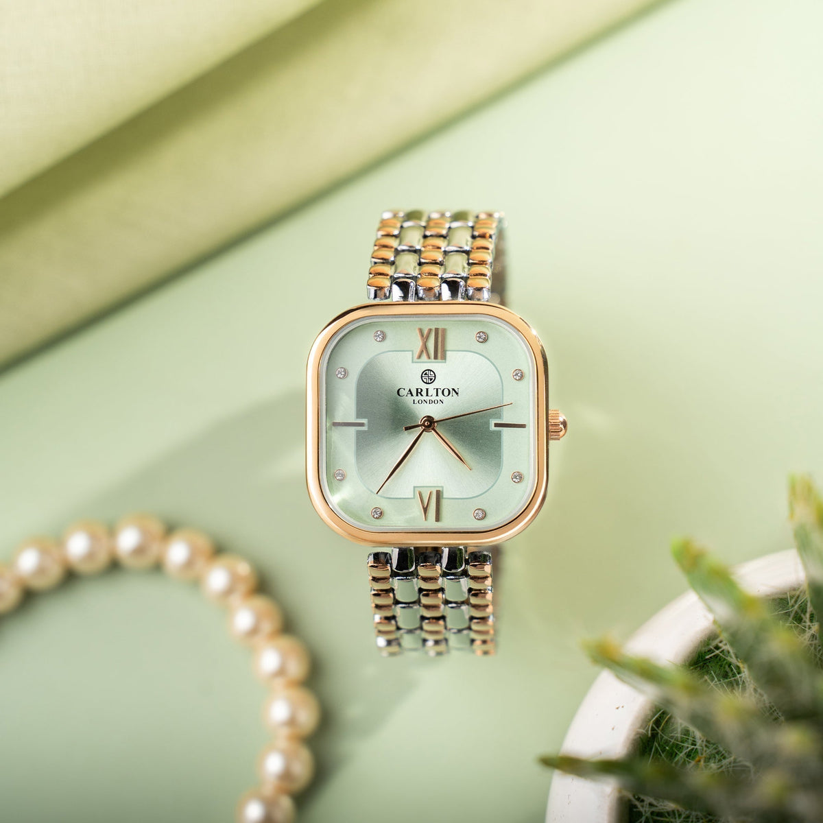 Chelsea: Women Mint Green Dial Stainless Steel Analog Watch-CLSSCLGRN