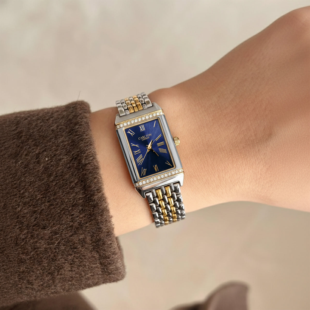 Carlton London Women Amara Blue Analog Watch CL-AM-BLU