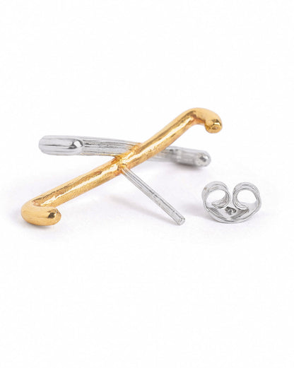 18kt Gold &amp; Rhodium Plated Crossover Stud Earring