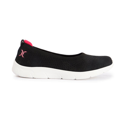 Women Round Toe Flyknit Lightweight Slip-On Sneakers