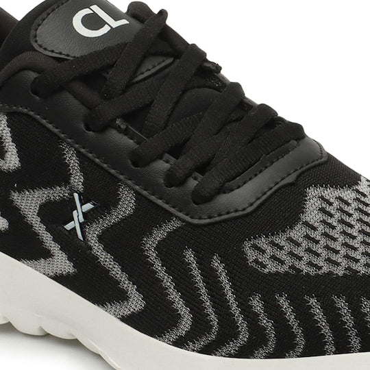 Women Printed Lightweight Mesh Contrast Sole Sneakers