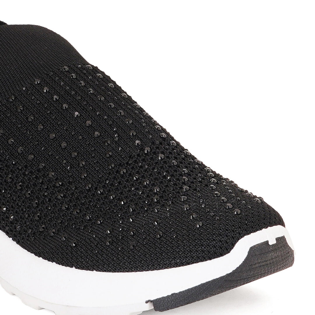 Women Embellished Flyknit Lightweight Slip-On Sneakers