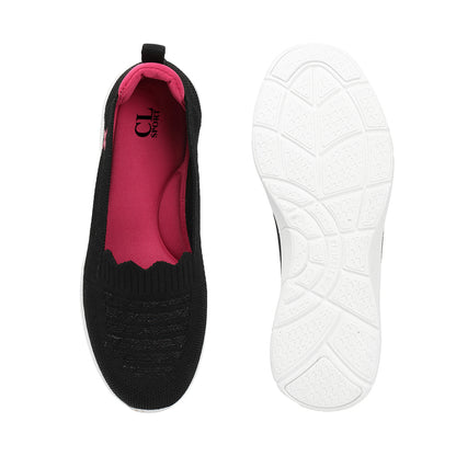 Women Textured Round Toe Flyknit Mesh Slip-On Sneakers