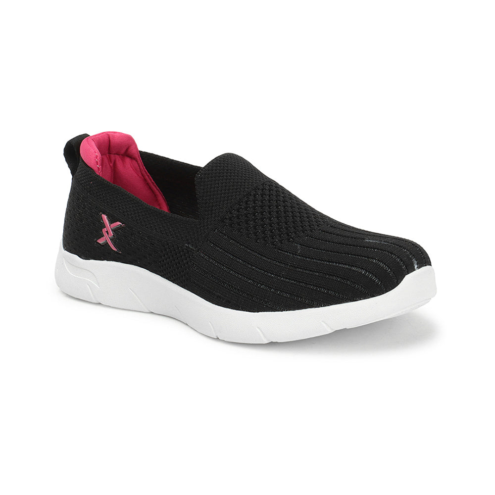 Women Textured Round Toe Flyknit Mesh Slip-On Sneakers