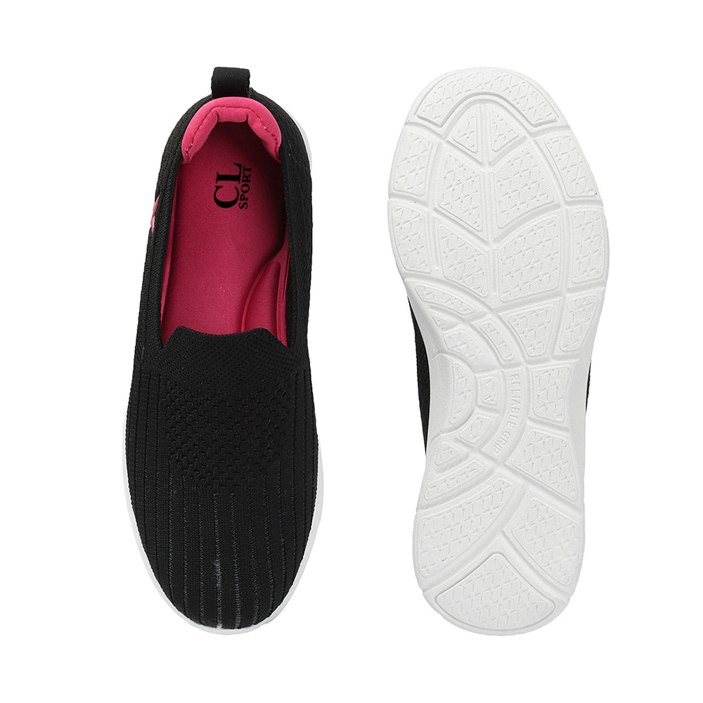 Women Textured Round Toe Flyknit Mesh Slip-On Sneakers