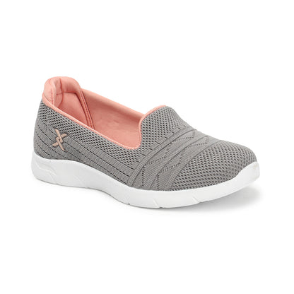 Women Textured Round Toe Flyknit Mesh Slip-On Sneakers