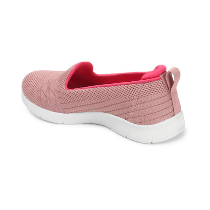 Women Textured Round Toe Flyknit Mesh Slip-On Sneakers