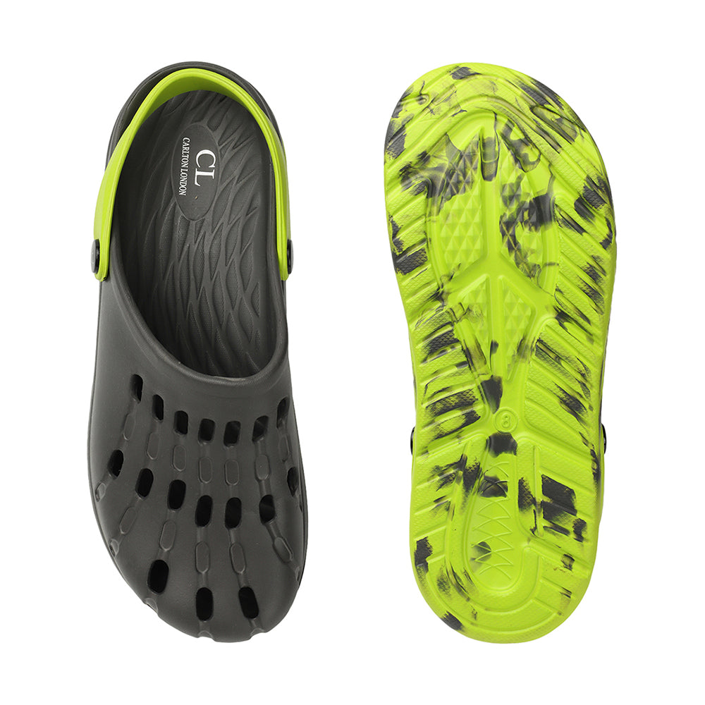 Men Perforated Comfort Clogs with Contrasting Strap