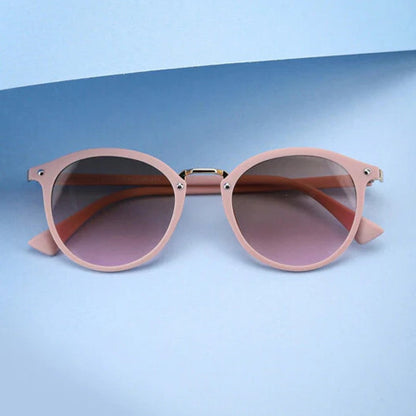 Carlton London Uv Protected Lens Oval Sunglasses For Women