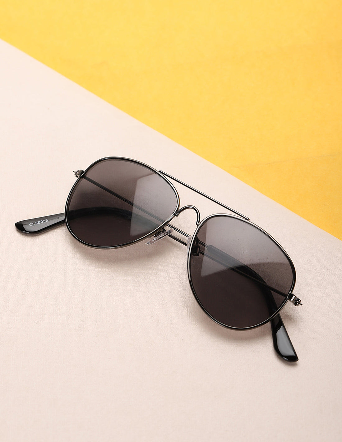 Carlton London Black Lens &amp; Gunmetal-Toned Aviator Sunglasses For Boy