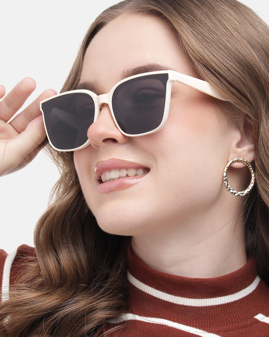 Beige and Black Toned UV Protected Lens Cat Eye Sunglass for women