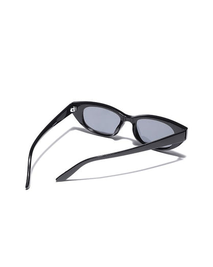 Women Black Toned with Black Polarised Lens Cat Eye Sunglass