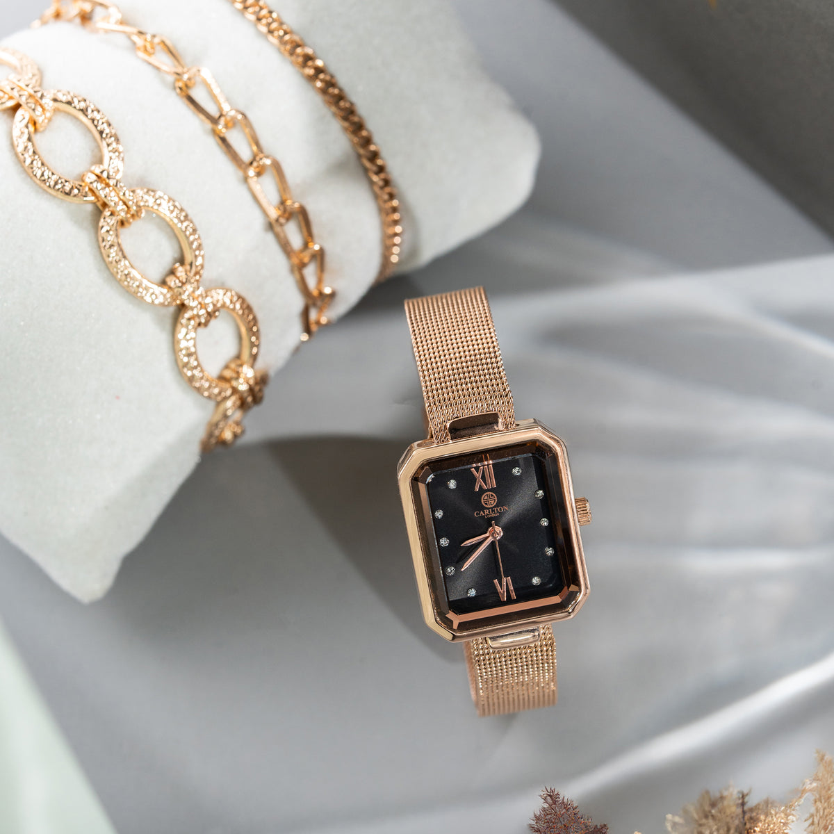 Women Gift set Of 4 Black Dial Watch + 3  Bracelets CLPLG078