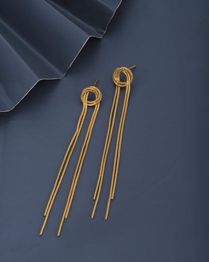 18kt Gold Plated Dangling Chain Drop Earring