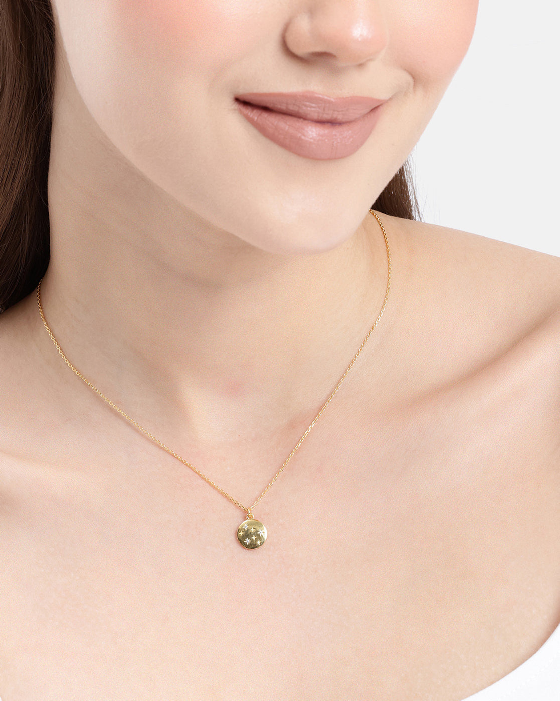 18kt Gold Plated CZ Circular Pendant and Chain Necklace