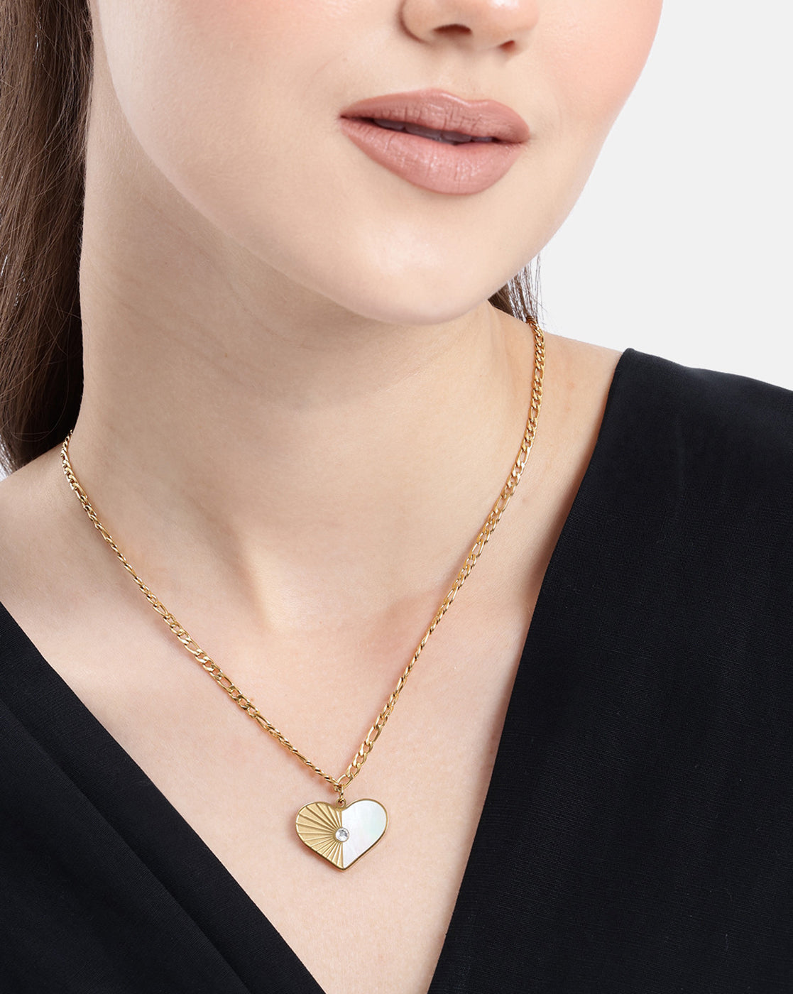18kt Gold Plated CZ Shell Heart Pendant and Chain