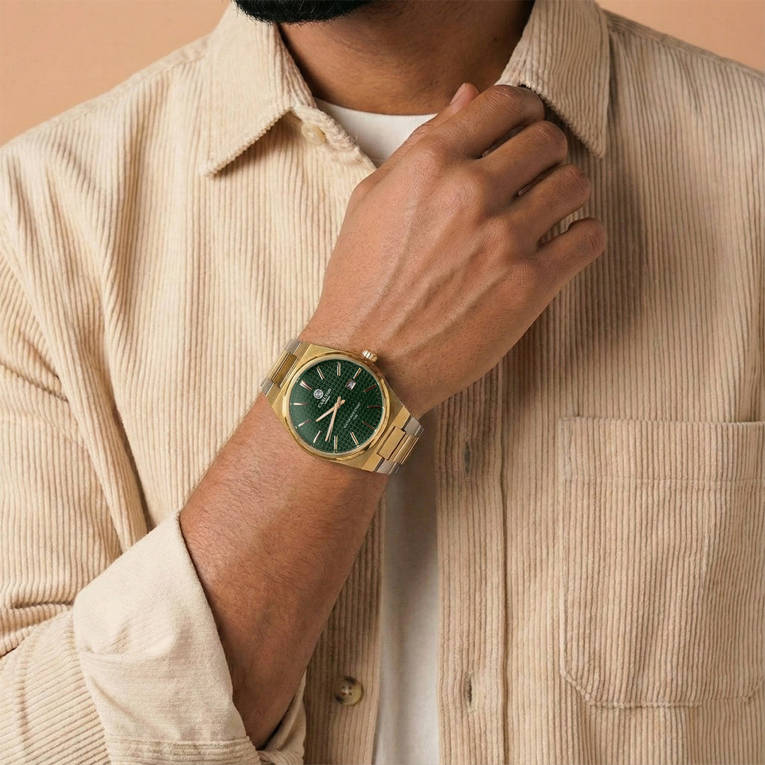 Alfred Men Green/Beige Analog Watch CLMWT-02