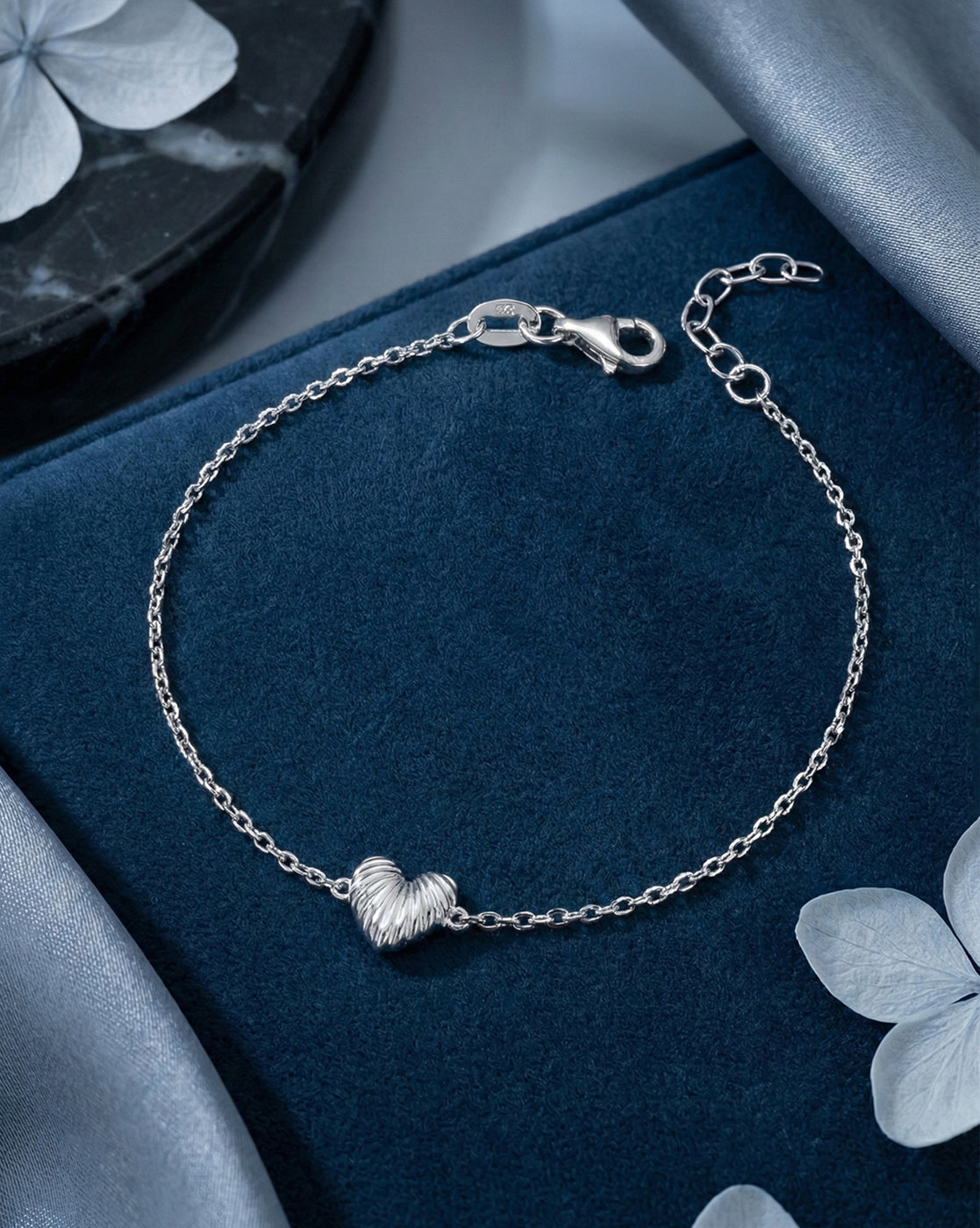 925 Sterling Silver Rhodium Plated Heart Charm Bracelet