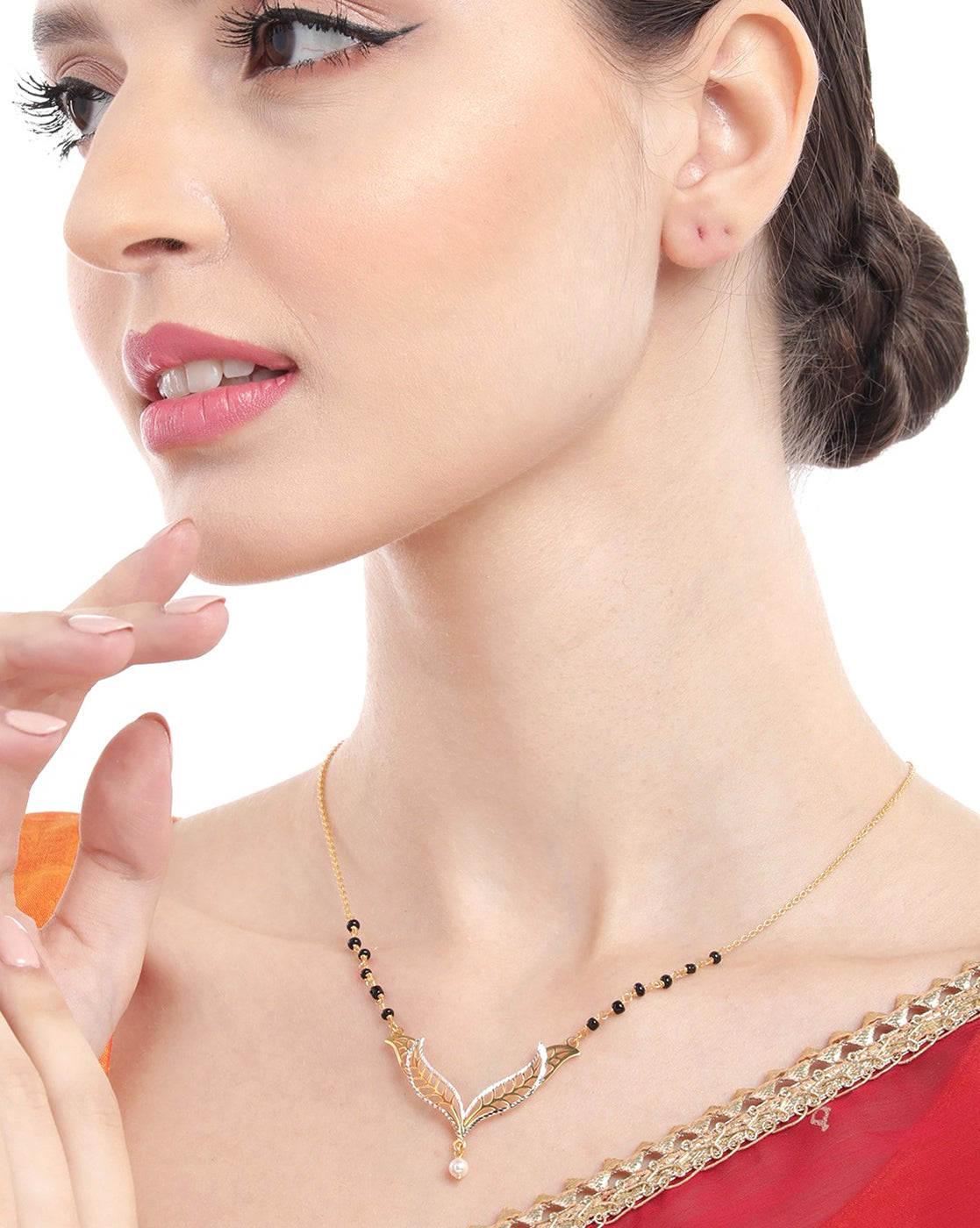 925 Sterling Silver 18kt Gold Plated with Natural Onyx Stone &amp; Pearl Mangalsutra