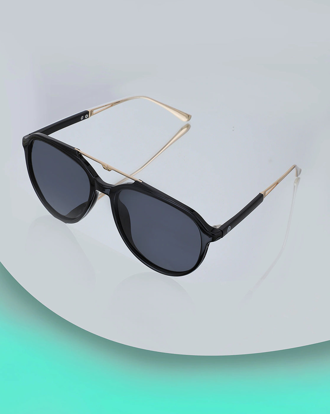 Carlton London Uv Protected Oval Sunglasses For Men