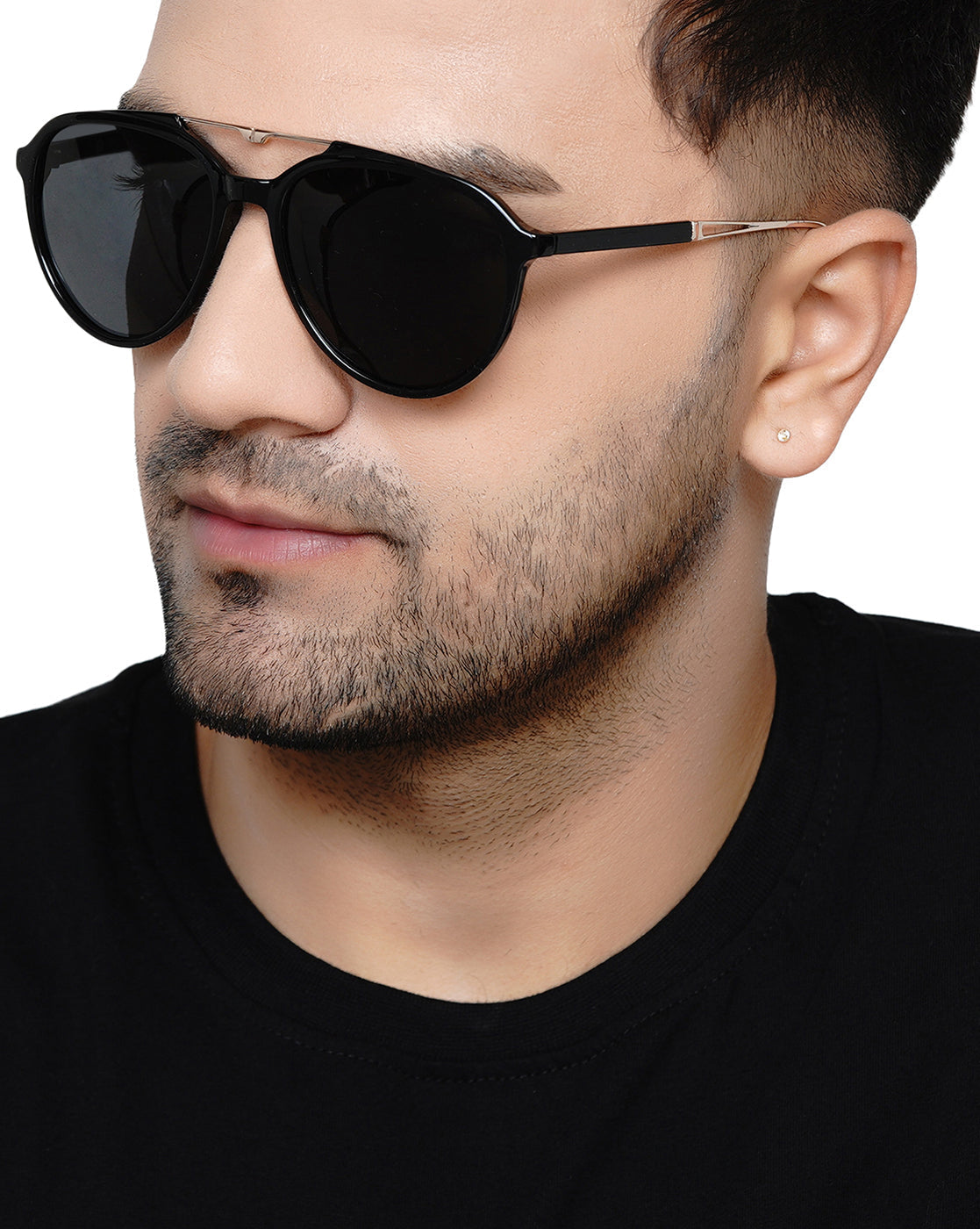 Carlton London Uv Protected Oval Sunglasses For Men